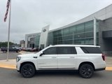 Used 2024 GMC Yukon XL Denali Ultimate image 2