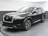 New 2025 Nissan Pathfinder Platinum image 4
