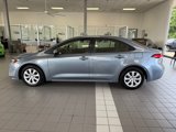 Used 2022 Toyota Corolla LE image 2