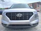 Used 2023 Hyundai Venue SE image 2