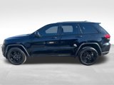 Used 2019 Jeep Grand Cherokee Laredo image 4