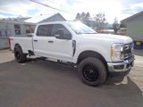Used 2023 Ford F350 XLT image 2