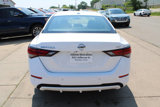 Used 2022 Nissan Sentra SV image 2