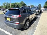 Used 2019 Jeep Cherokee Latitude Plus w/ Cold Weather Group image 5