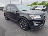 Used 2017 Ford Explorer XLT w/ Equipment Group 202A image 4