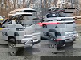 New 2025 Nissan Pathfinder SL image 3