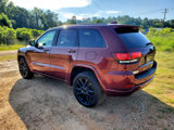 Used 2022 Jeep Grand Cherokee Laredo X image 5