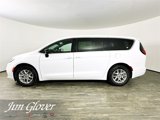 New 2025 Chrysler Pacifica Select image 5