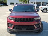 New 2025 Jeep Grand Cherokee Altitude image 2