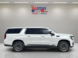 Used 2023 GMC Yukon XL Denali Ultimate image 3