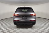 New 2025 Audi SQ7 Prestige image 5