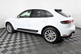 Used 2025 Porsche Macan image 2