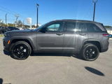 New 2025 Jeep Grand Cherokee Altitude image 5