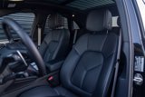 Certified 2025 Porsche Macan Turbo image 5