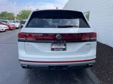 New 2025 Volkswagen Atlas Peak Edition SE image 4