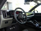 Certified 2025 Porsche Cayenne Turbo image 4