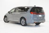 Used 2023 Chrysler Pacifica Limited image 5