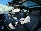 New 2026 Land Rover Range Rover Velar Dynamic SE image 4