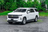 Used 2024 Chevrolet Suburban LT image 1