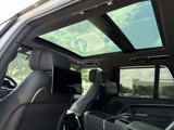 Used 2024 Land Rover Range Rover Autobiography image 2