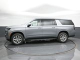 New 2025 Chevrolet Suburban Premier image 2