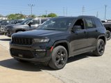 New 2025 Jeep Grand Cherokee Limited w/ Black Appearance Package image 4