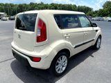 Used 2013 Kia Soul + image 6