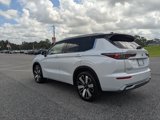 New 2025 Mitsubishi Outlander SEL image 5