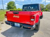Used 2023 Jeep Gladiator Overland image 3