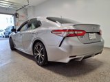 Used 2019 Toyota Camry SE image 2