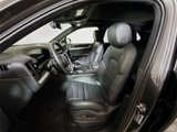 Used 2024 Porsche Cayenne image 5