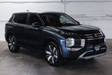 New 2025 Mitsubishi Outlander SE image 5