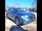 Used 2020 Volkswagen Tiguan SE w/ Panoramic Sunroof Package image 2