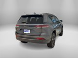 New 2025 Jeep Grand Cherokee Altitude image 4