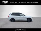 Used 2022 BMW X7 xDrive40i w/ Premium Package image 3