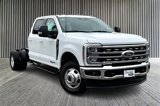 New 2025 Ford F350 4x4 Crew Cab DRW Super Duty image 2