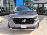 New 2025 Honda Pilot Touring image 2