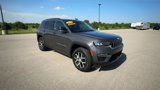 Used 2024 Jeep Grand Cherokee Limited image 2