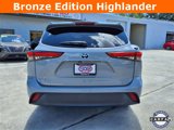 Used 2022 Toyota Highlander Bronze Edition image 6
