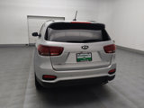 Used 2019 Kia Sorento S image 6