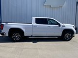 Used 2023 GMC Sierra 1500 SLT w/ SLT Premium Package image 4