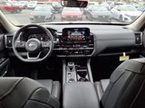 New 2025 Nissan Pathfinder SL image 5