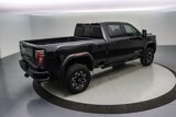 Used 2024 GMC Sierra 2500 AT4X image 4