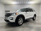 Used 2024 Ford Explorer XLT w/ Equipment Group 202A image 3