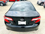 Used 2014 Toyota Camry SE image 4