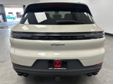 Used 2025 Porsche Cayenne image 6