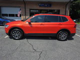 Used 2019 Volkswagen Tiguan SE w/ Panoramic Sunroof Package image 2