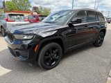 Used 2023 Jeep Grand Cherokee Altitude image 3