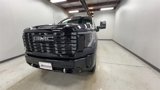 New 2025 GMC Sierra 2500 Denali Ultimate image 5