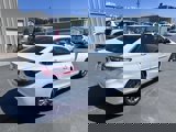Used 2016 Toyota Camry SE image 3